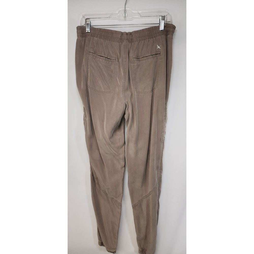 Eddie Bauer Women's Tan Cargo Pants 100% Tencell Lyocell Size S - Picture 3 of 5